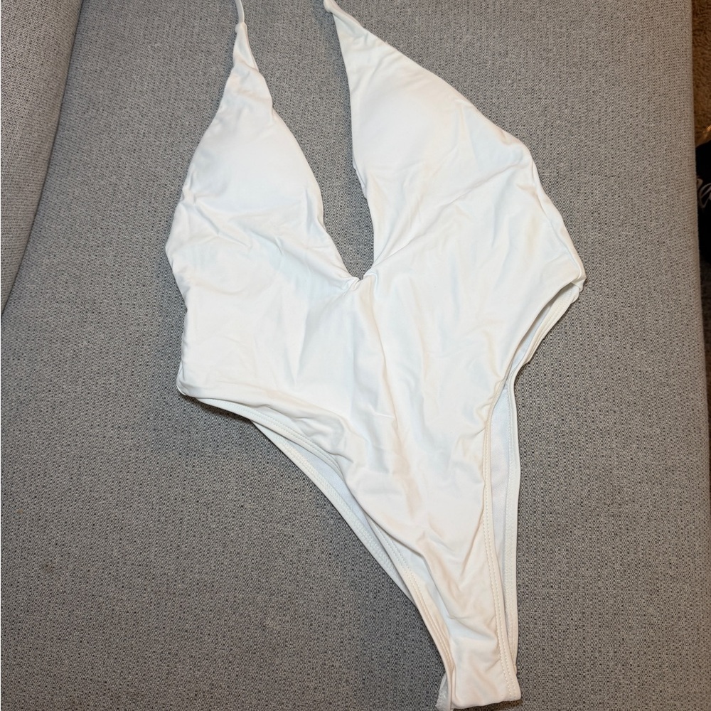 SHEIN White V-Neck One-Piece Swimwear